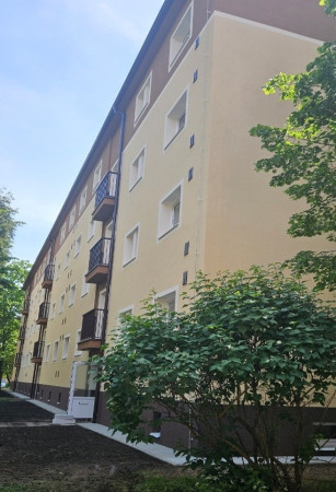 U Výtopny čp. 1943-1945, Kladno - strana do parku
